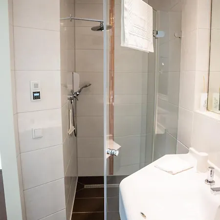 Am Schlosspark מלון וורמס