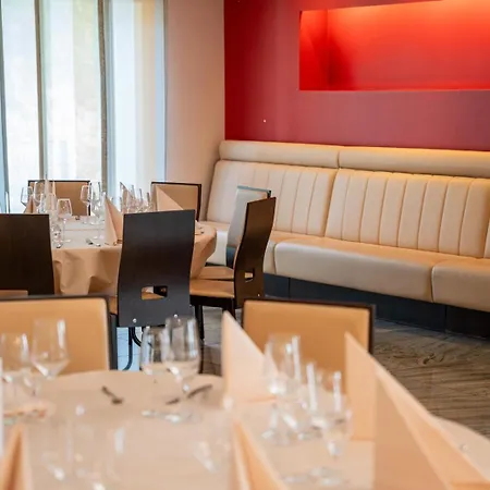 Am Schlosspark Hotel 3*