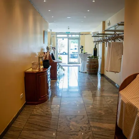 מלון Am Schlosspark 3*