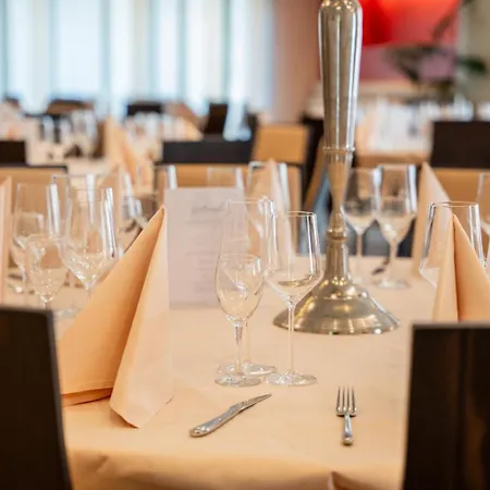 מלון Am Schlosspark 3*