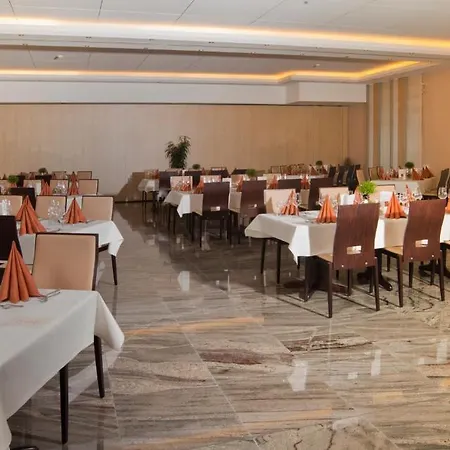 Hotel Am Schlosspark 3*