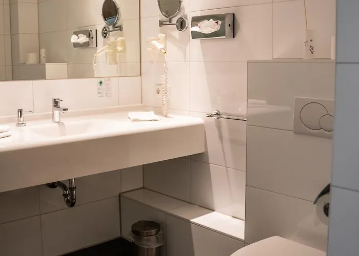 Am Schlosspark Hotel 3*