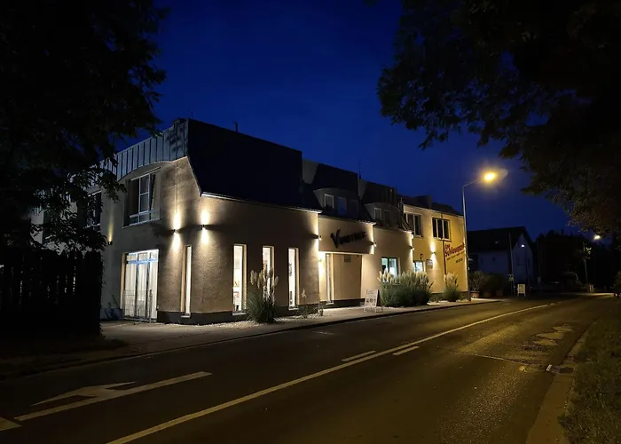 Am Schlosspark Hotel 3*