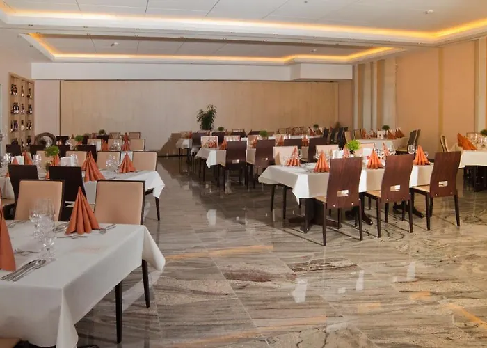 Hotel Am Schlosspark 3*